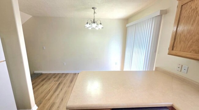 Photo - 619 W 2300 S