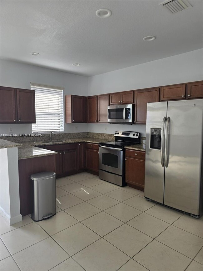 Photo - 11440 SW 239th Ln