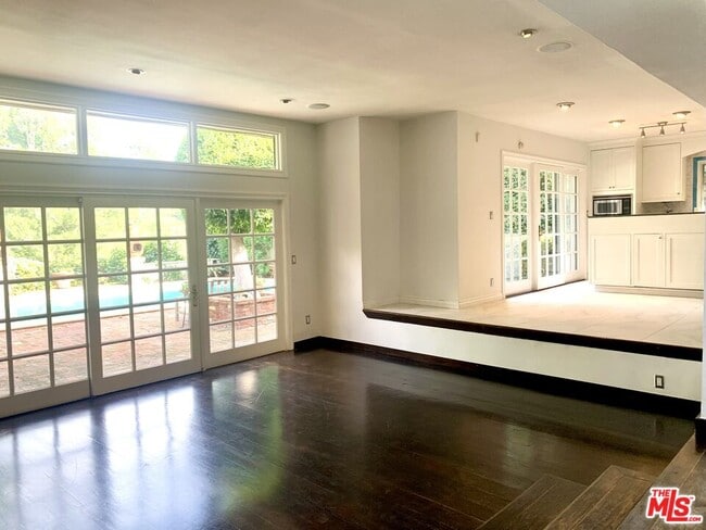 Photo - 10216 Cielo Dr