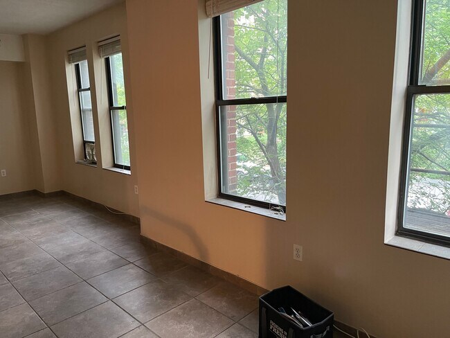 Photo - 1812 Vernon St NW Unidad 22