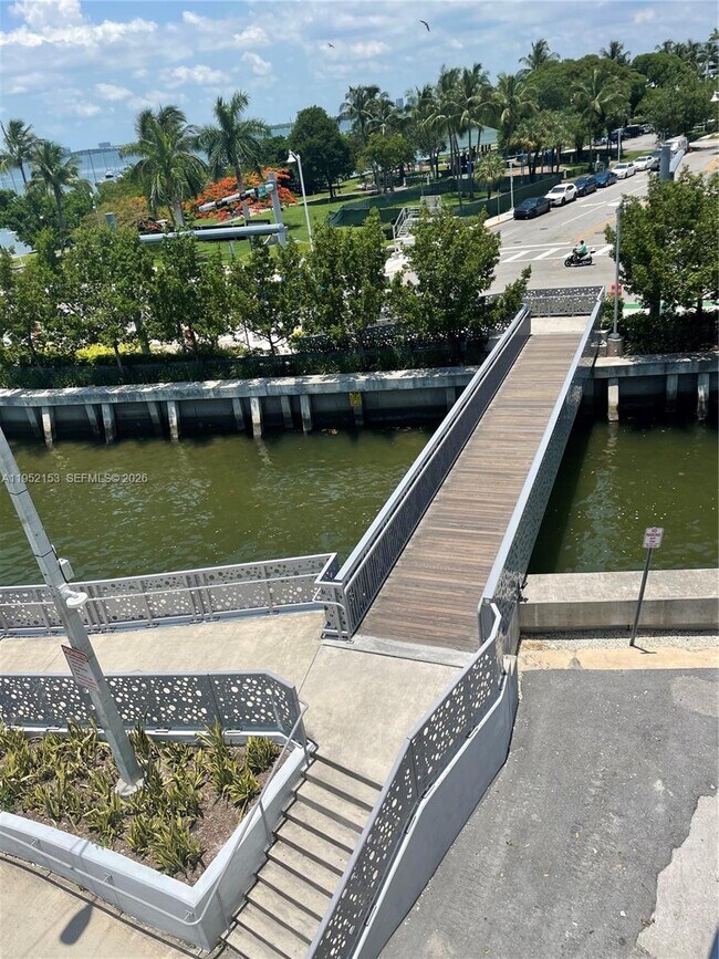 Photo - 1674 Bay Rd Unit 405