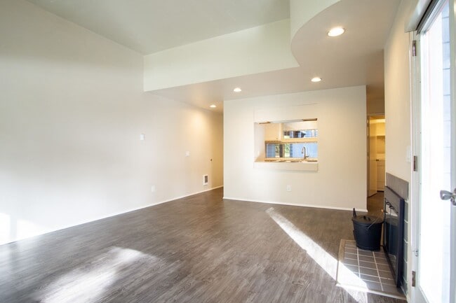 Photo - INCREDIBLE SPECIAL! Gorgeous & Bright 1-Bed w/ Wood-Burning Fireplace, W/D, & Private Patio! Unit 4637-A