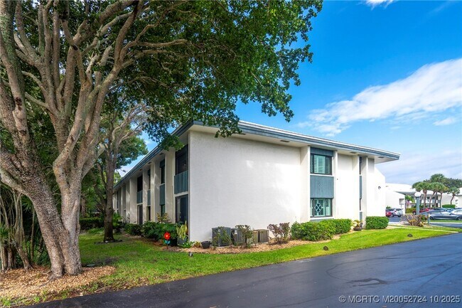Photo - 175 SE St Lucie Blvd Unit A106