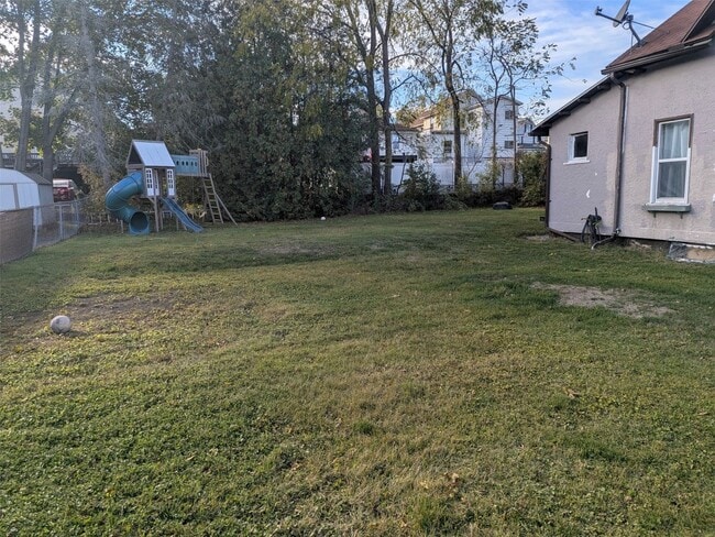 Photo - 309 Squires Ave