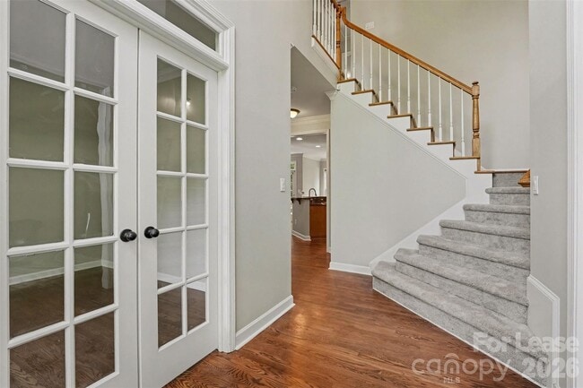 Photo - 11526 Sir Francis Drake Dr