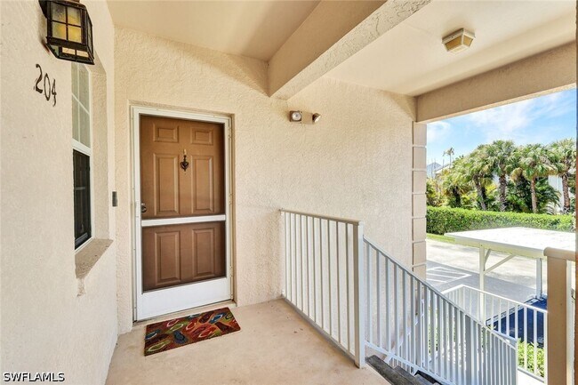 326 Bradstrom Cir Unit 204F