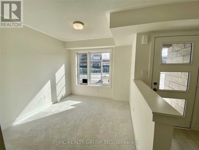 Photo - 2578 Castlegate Crossing