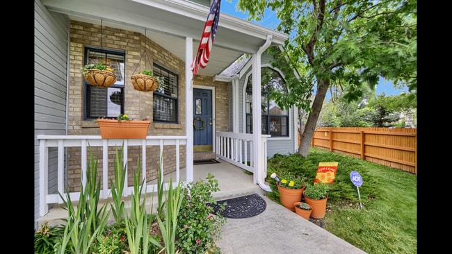 Building Photo - 2 Story Home for Rent in the Briargate Area