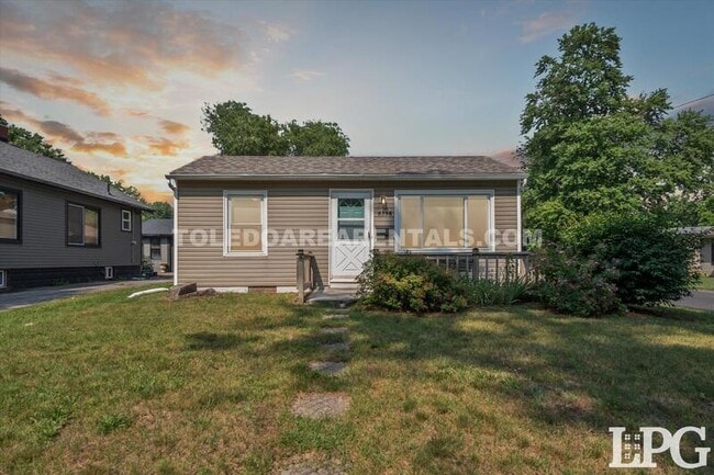 Building Photo - 6138 Whiteford Center Rd Rental
