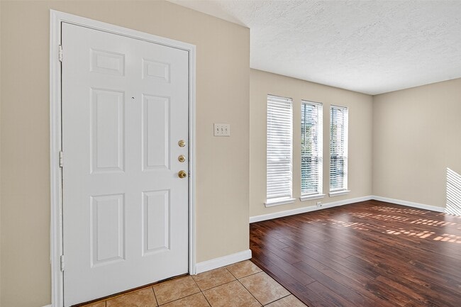 Photo - 4031 Clayton Bend Ct
