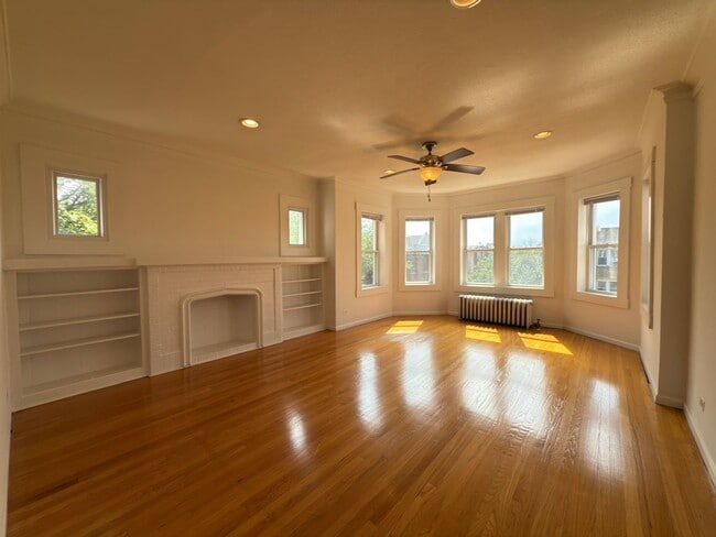 Building Photo - Saint Louis Unit 4901-3