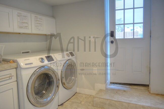 Photo - Garland Triplex Unit 427 W Garland Ave #C