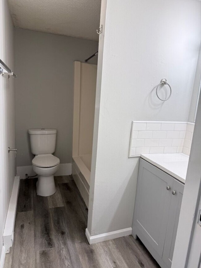 Photo - 6002 N Kent Dr Unit Apt. B