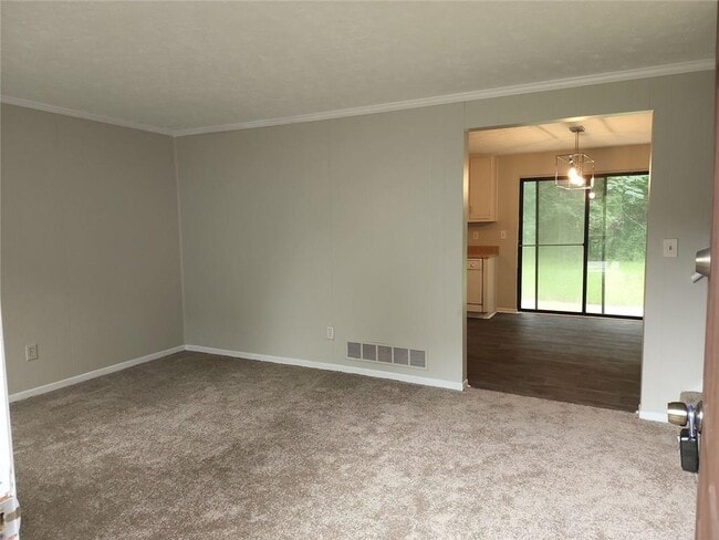 Photo - 6400 Pleasant Dr