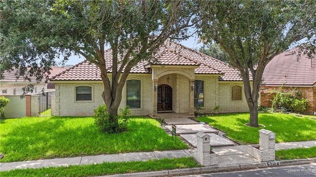 Photo - 24 N 8th St
