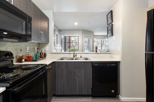 Boulevard at 4201 Apartments