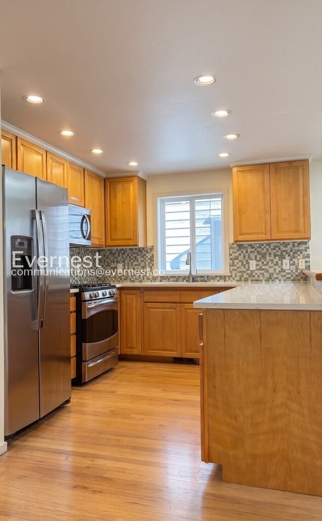 Photo - 3 Bed, 2 Bath Home with Garage / Vouchers Accepted / Available Soon!