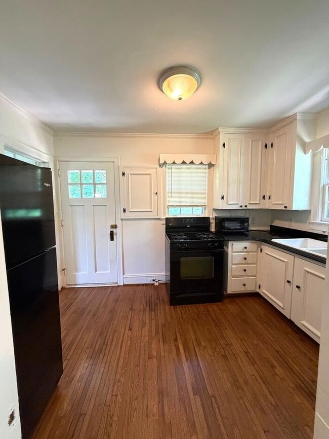 Photo - T.R. Lawing Realty Property