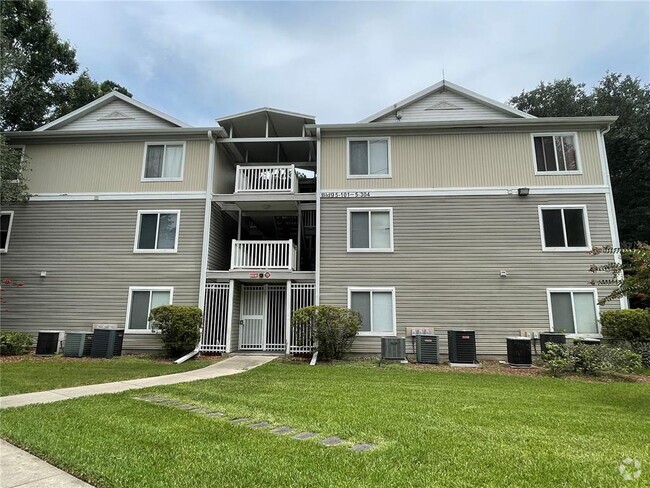 Building Photo - 4000 SW 23rd St Rental