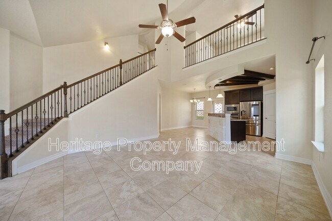 Photo - 18814 Edwards Edge