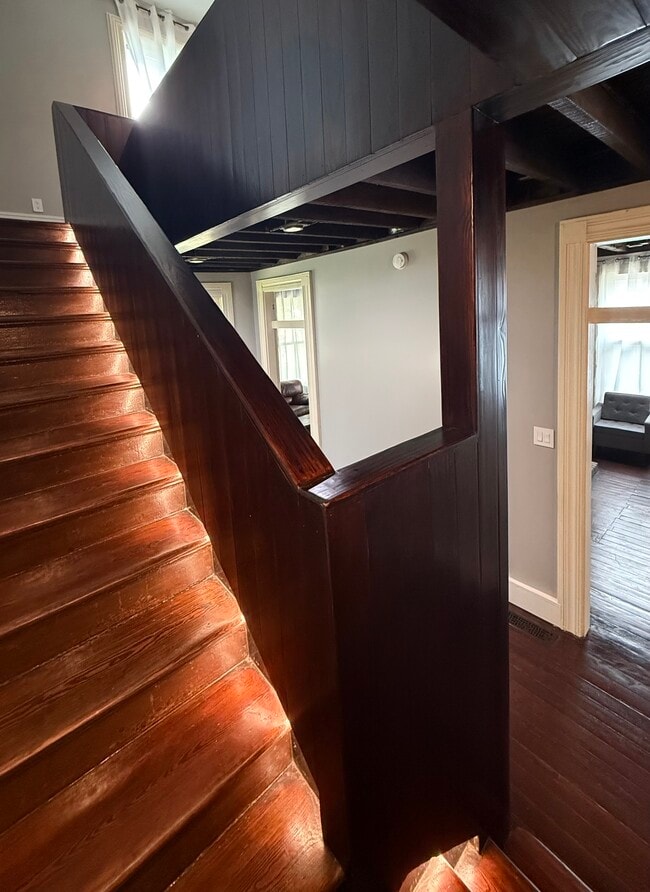 Photo - 2100 Cecil Ave