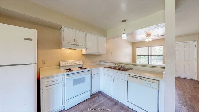 303 Manuel Dr