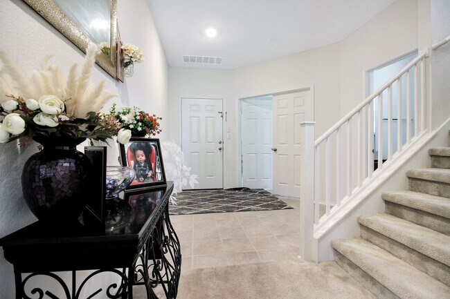 Photo - 668 Bailey Park Dr