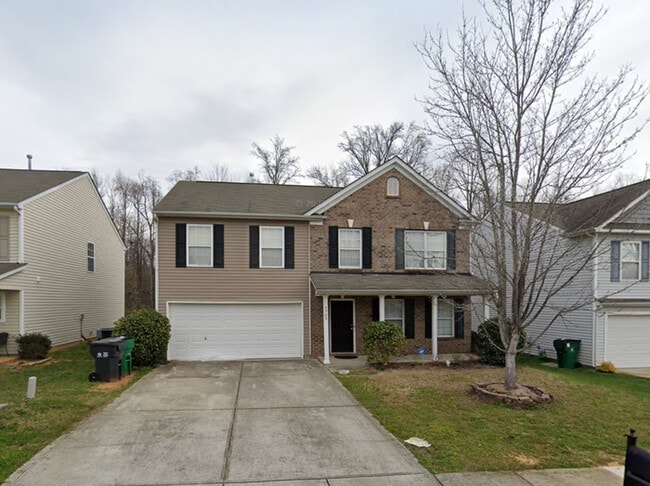 Building Photo - Spacious 4 bedroom home plus loft
