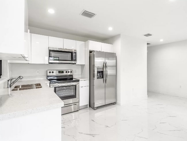 Photo - 1825 NW 68th St