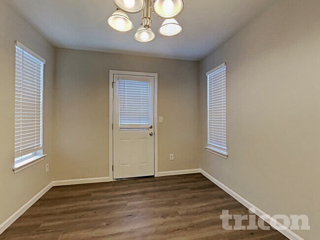 Photo - 4123 Green Field Dr