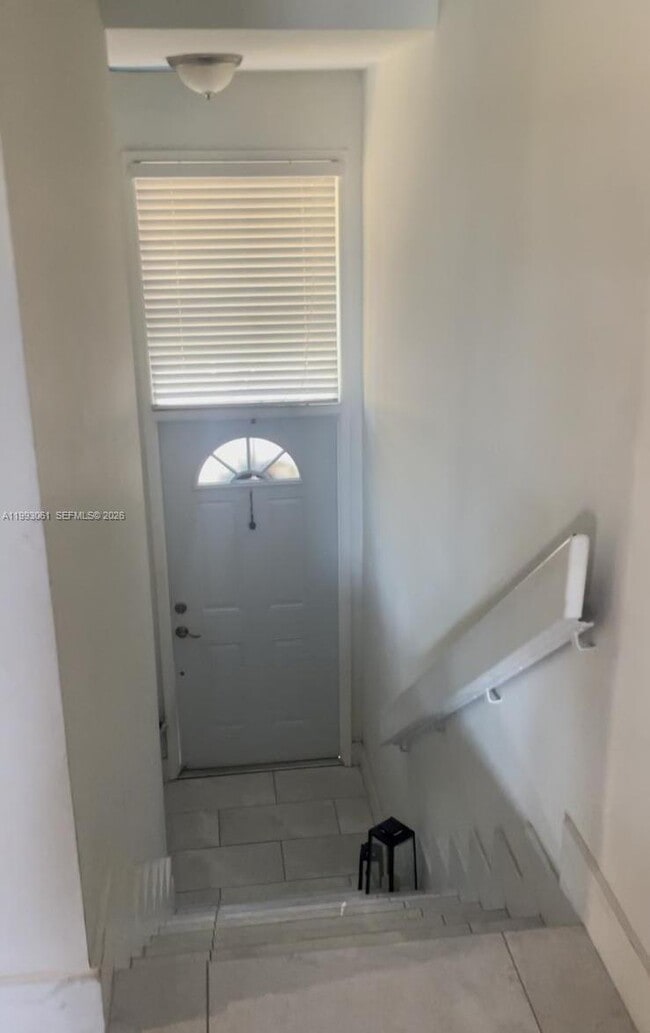 Photo - 10000 NW 9th St Cir