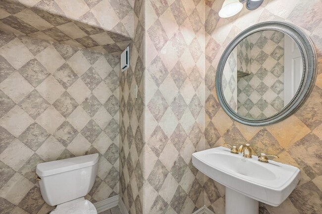 Photo - 1611 Copperas Cove