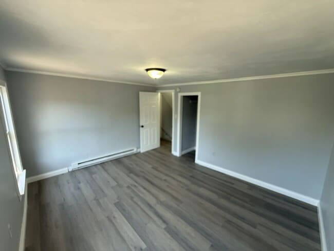 Photo - 194 Green St