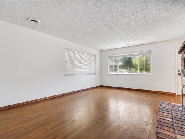 Photo - 336 Triplett Dr