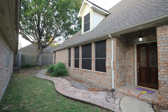 Photo - 3907 Princeton Park Ct