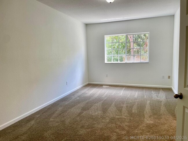 Photo - 5064 SE Mariner Garden Cir