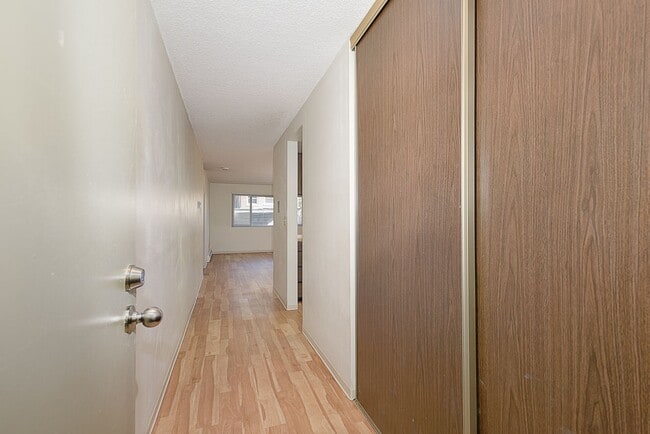Stonebridge Apartments