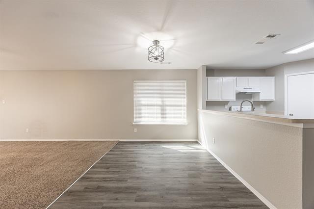 Photo - 2831 Grandview Dr