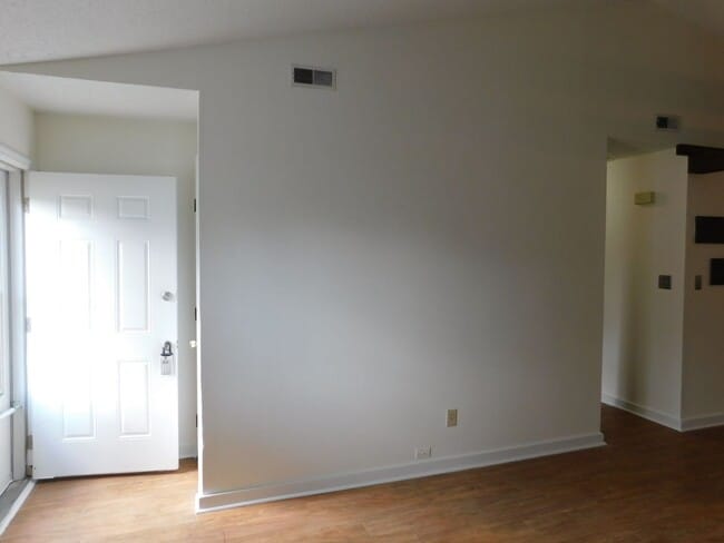 Photo - Affordable Gem!