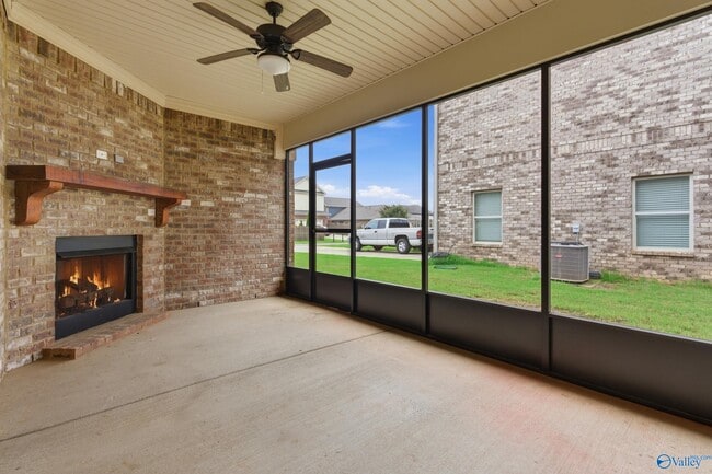 Photo - 8 Desert Oak Ct SW
