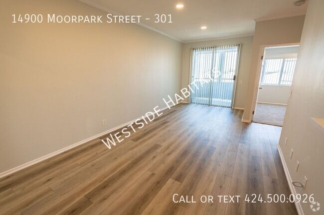 Building Photo - 14900 Moorpark St Unit 301 Rental