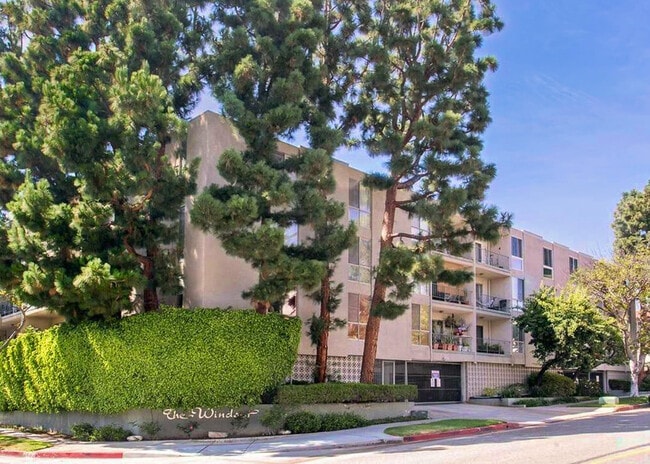 5625 Windsor Way - Bldg - 5625 Windsor Way Condo Unit 101