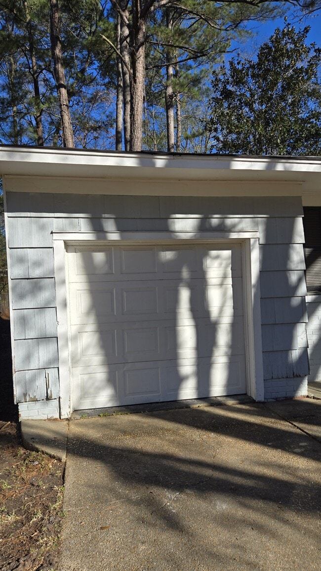 Photo - 512 Woodward Ave