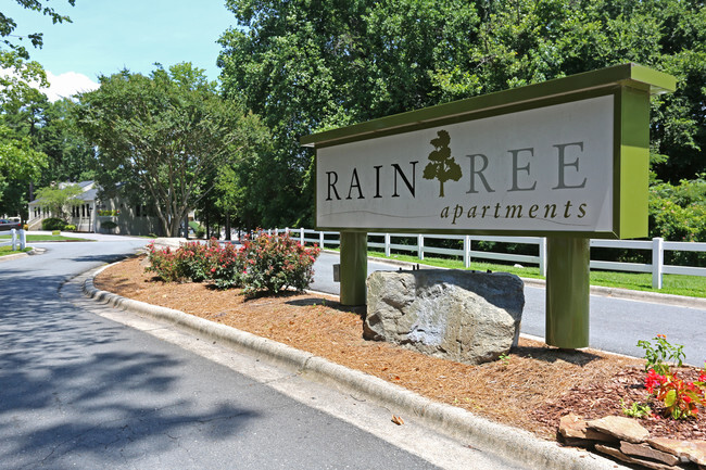 Raintree Apartments - Raintree Apartments