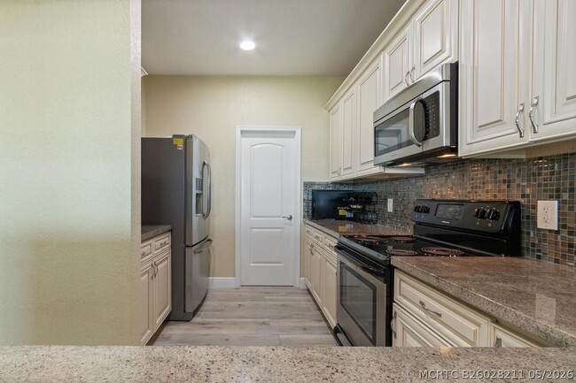 316 N Lake Dr