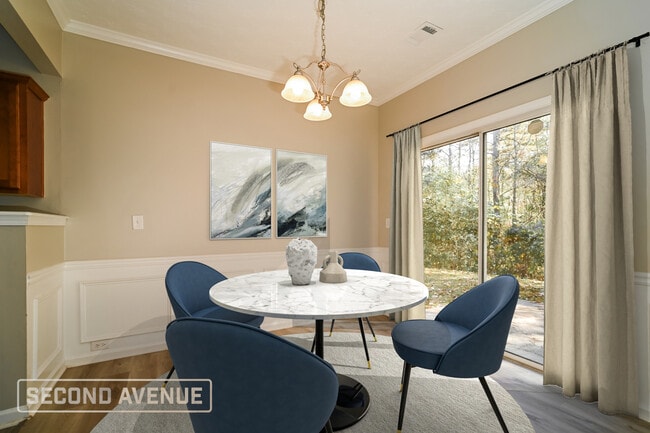 Photo - 275 Highwind Way