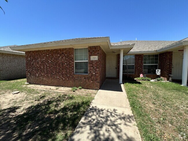 Building Photo - Beautiful Duplex in Northwest Lubbock Rental