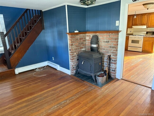 Photo - 182 Maple Hill Rd