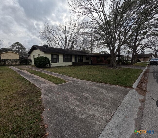 Photo - 103 Pleasure Dr