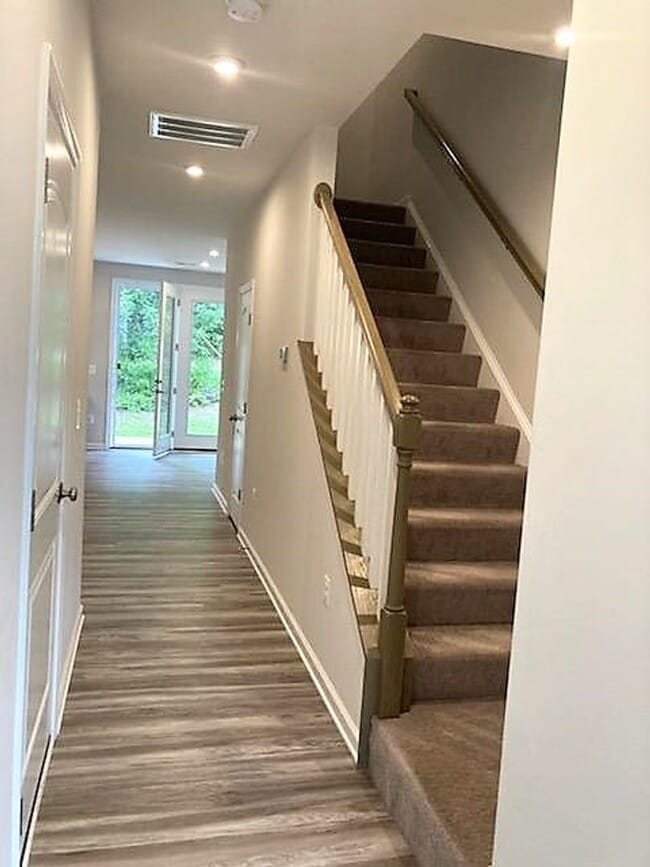 Photo - Immaculate 3 bedroom townhouse centrally located in Bon Air